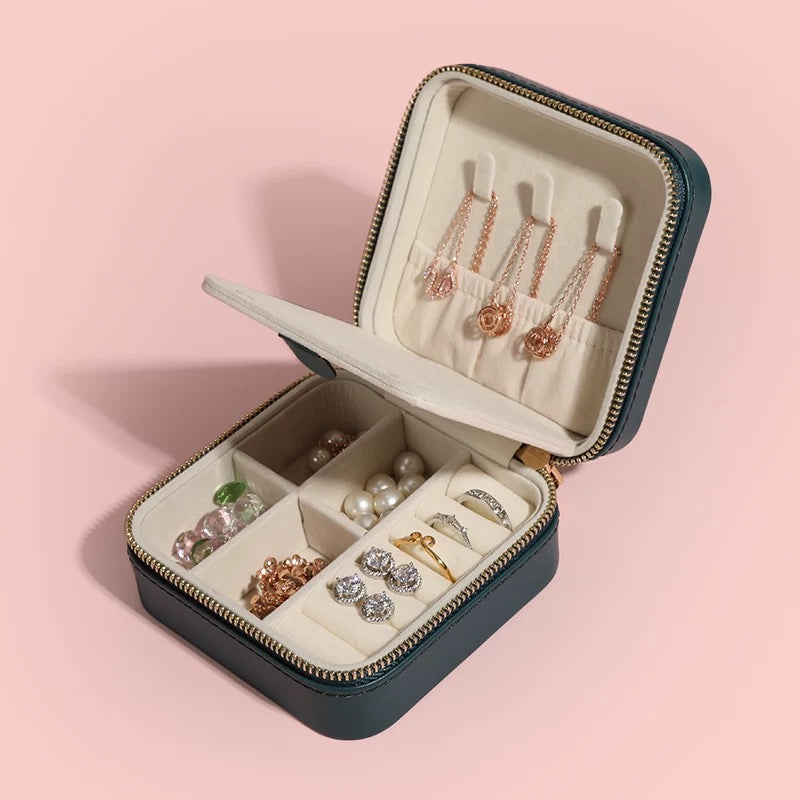 Jorrio portable zipper cosmetic jewelry case