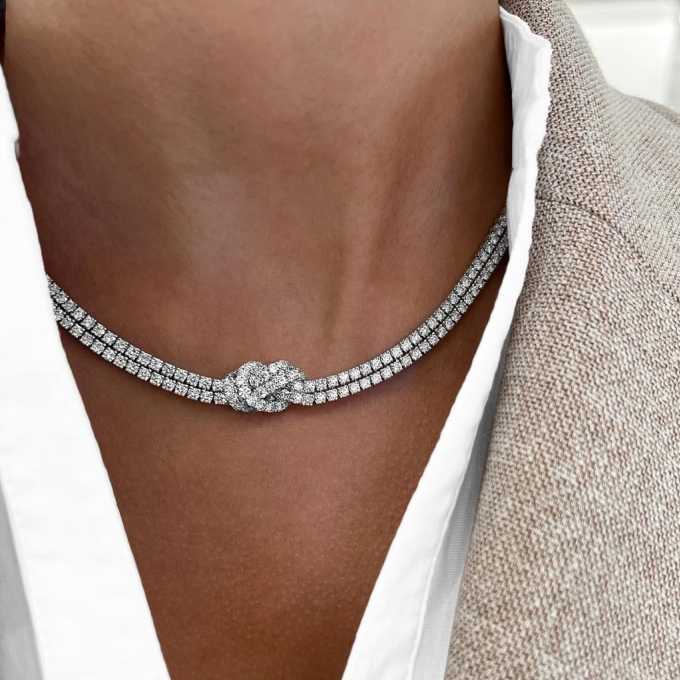 Jorrio sparkle embrace round cut necklace