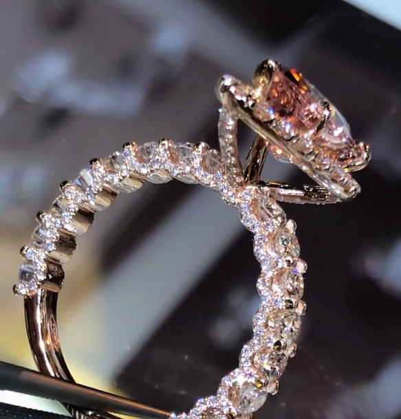 Jorrio handmade vintage classic pear shaped halo diamond sterling silver engagement ring