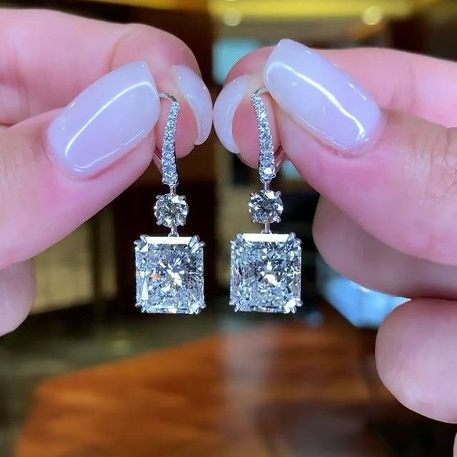 Jorrio Brilliant Ice Flower Diamond Sterling Silver Earrings