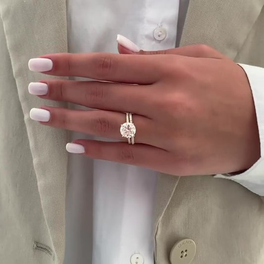 Jorrio handmade classic round cut sterling silver wedding ring bridal set