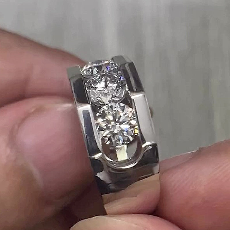 Jorrio Handmade Classic Modern Triple Round Moissanite Men's Ring