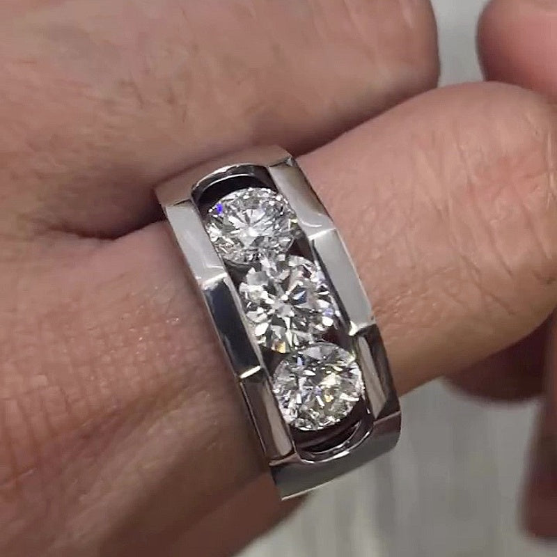 Jorrio Handmade Classic Modern Triple Round Moissanite Men's Ring
