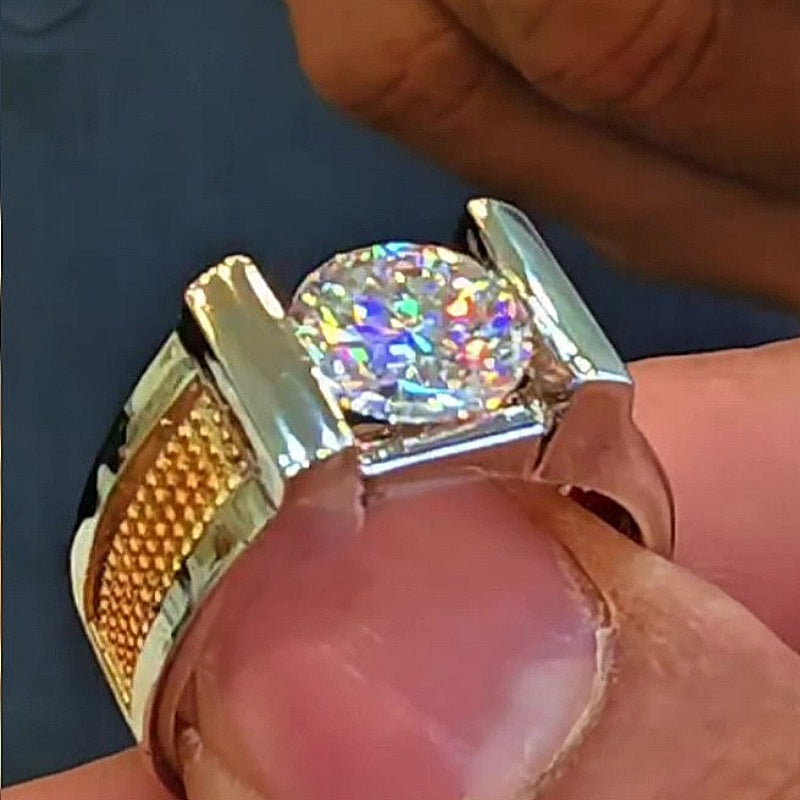 Jorrio Handmade Bold Two‑Tone Round Cut Moissanite Textured Shank Men’s Ring