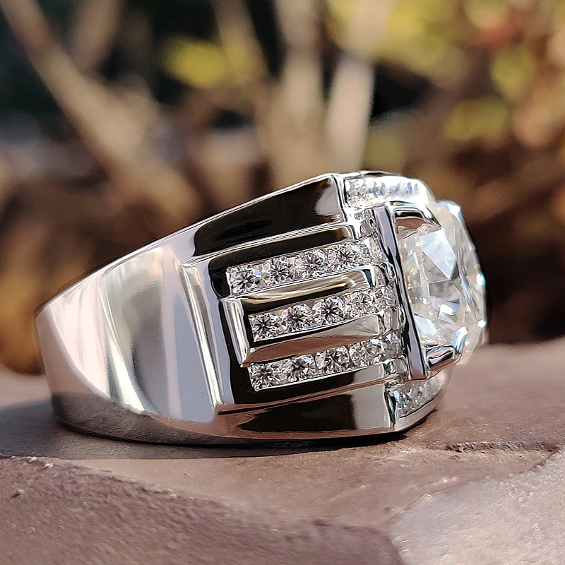 Jorrio Handmade 4.77ct Round Brilliant Cut Trio Channel Set Unique Men's Engagement Ring