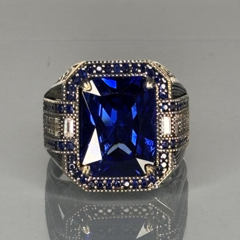 Jorrio handmade vintage-style radiant cut blue sapphire men’s ring
