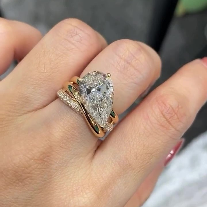 Jorrio gold pear cut classic sterling silver ring