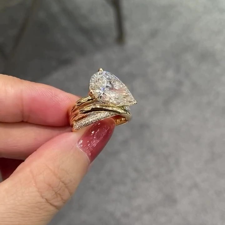 Jorrio gold pear cut classic sterling silver ring
