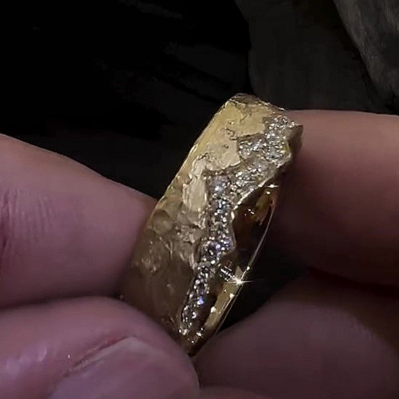 Jorrio handmade gold eroding matte finish men's ring