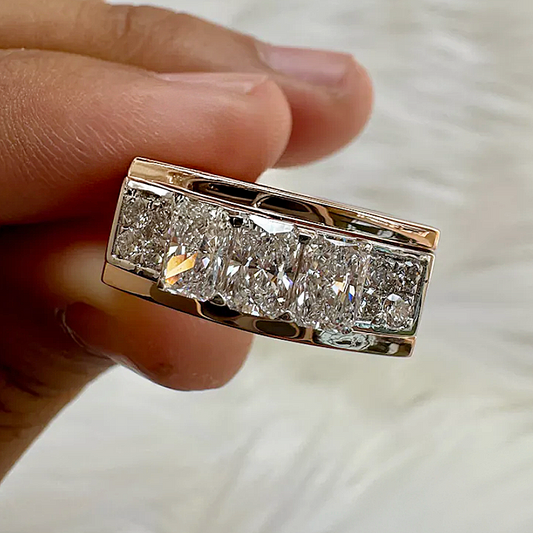 Jorrio Handmade 1.75 ct Radiant & Round Cut Moissanite Men's Wedding Band Ring