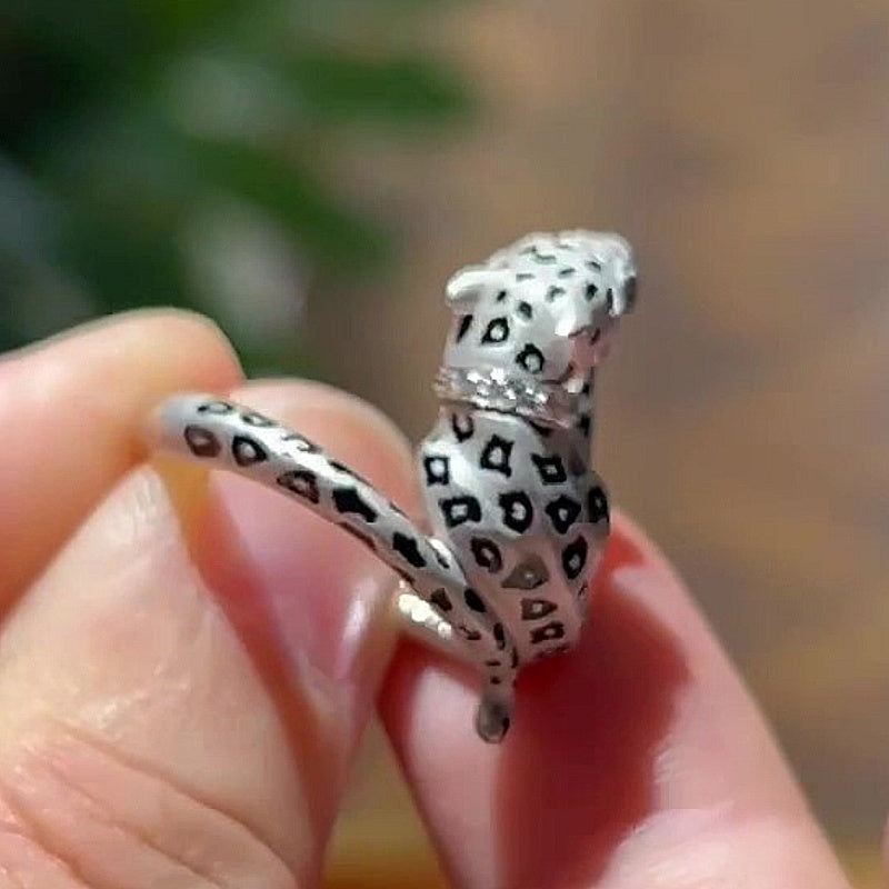 Jorrio Handmade Leopard  Wrap Statement Fashion Ring
