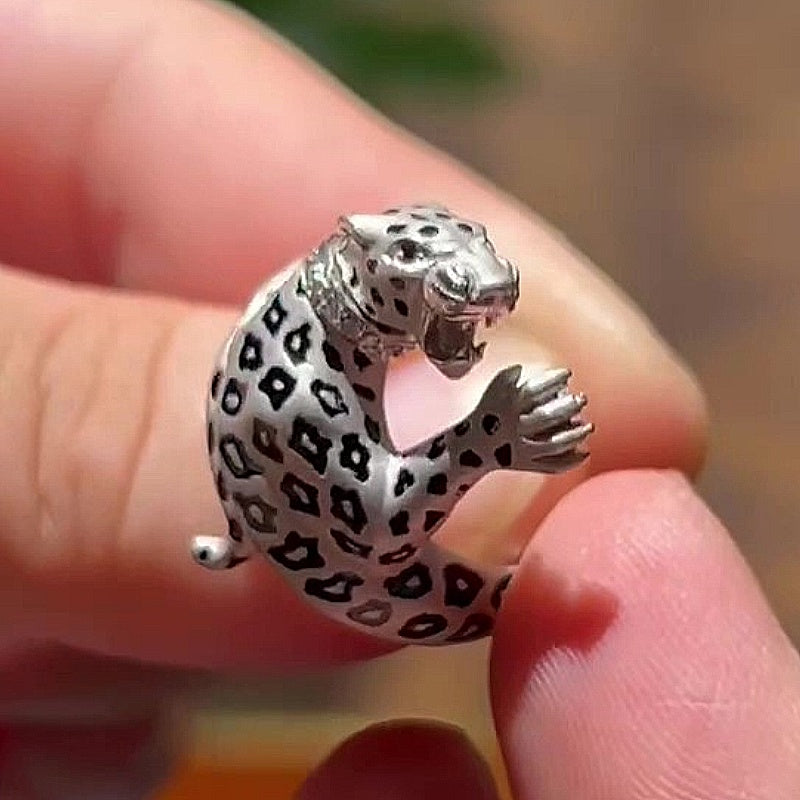Jorrio Handmade Leopard  Wrap Statement Fashion Ring