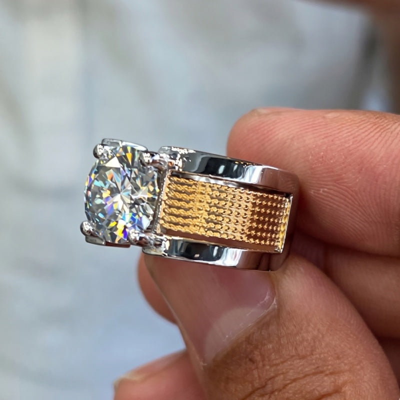 Jorrio Handmade Luxury Textured Two‑Tone Moissanite Solitaire Men’s Wide Band Ring