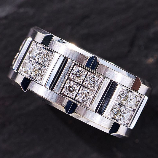 Jorrio Handmade Round Brilliant CZ Cluster Satin-Finished Men's Wedding Band Ring