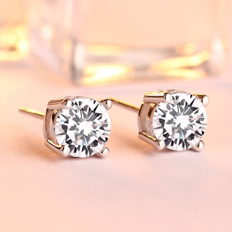 Jorrio Classic Four Paw Sterling Silver Diamond Stud Earrings